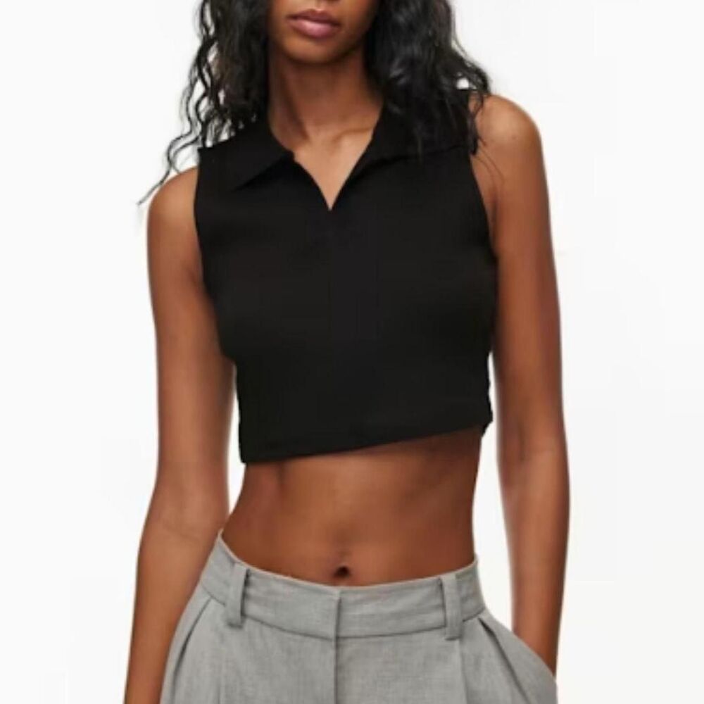 Aritzia Women's Black Vest - Picture 7 of 7